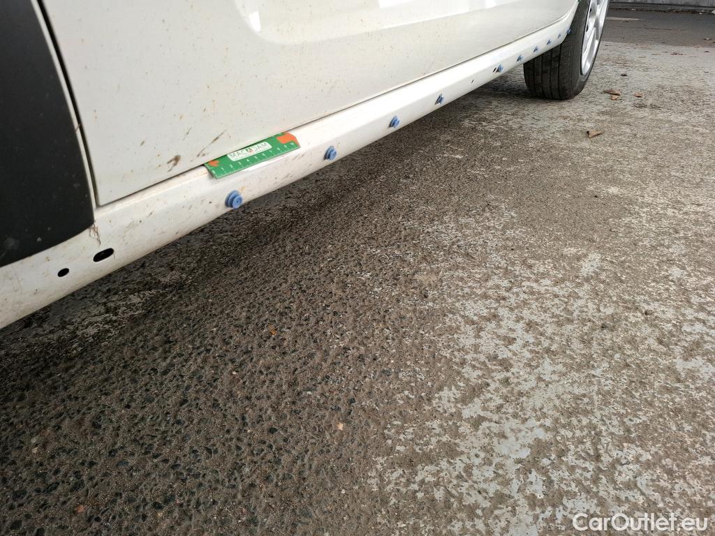  Citroen  C3  Société Feel Nav 1.5 BlueHDI 100CV BVM5 E6dT #8