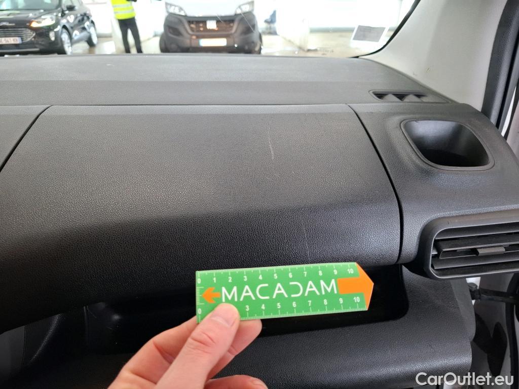  Citroen  Berlingo  Fourgon Driver M 1000 1.5 BlueHDi 100CV BVM5 E6dT #4