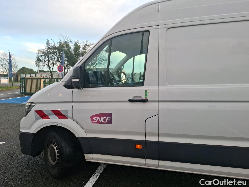  Volkswagen  Crafter  Fourgon Fourgon 35 mittlerer Radstand mit Hochdach FWD 2.0 140CV BVM6 #33