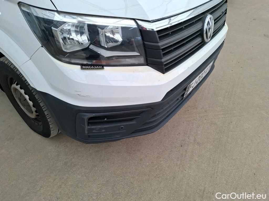  Volkswagen  Crafter  Fourgon Fourgon 30 mittlerer Radstand mit Hochdach FWD 2.0 #30