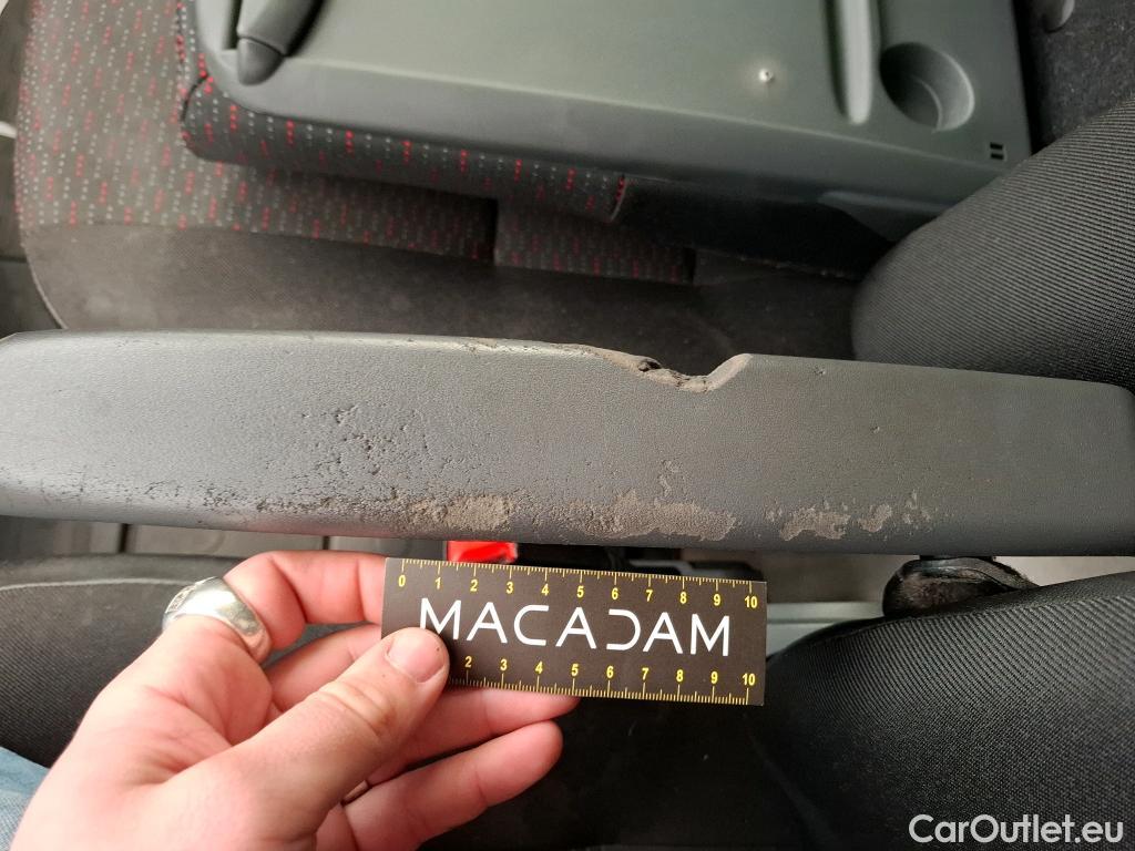  Citroen  Jumper CITROEN  / 2014 / 4P / Fourgon tôlé 33 L1H1 BlueHDi 110 BVM6 Club #25