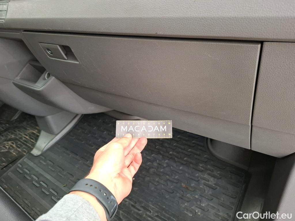  Volkswagen  Crafter  Fourgon Fourgon 30 mittlerer Radstand mit Hochdach FWD 2.0 #53