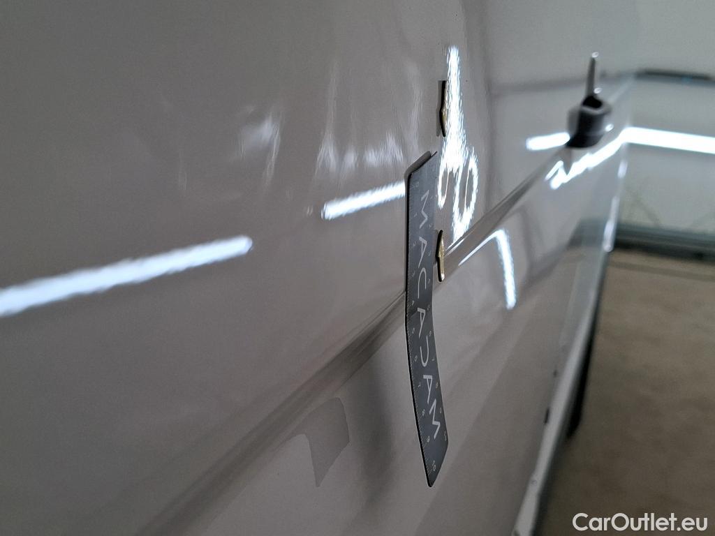  Volkswagen  Crafter  Fourgon Fourgon 30 mittlerer Radstand mit Hochdach FWD 2.0 #69