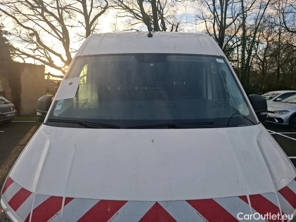  Volkswagen  Crafter  Fourgon Fourgon 35 mittlerer Radstand mit Hochdach FWD 2.0 140CV BVM6 #28