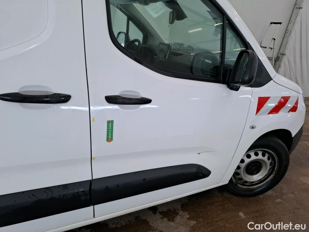  Citroen  Berlingo  Fourgon Worker M 1000 1.2 PureTech 130CV BVA8 E6d #1