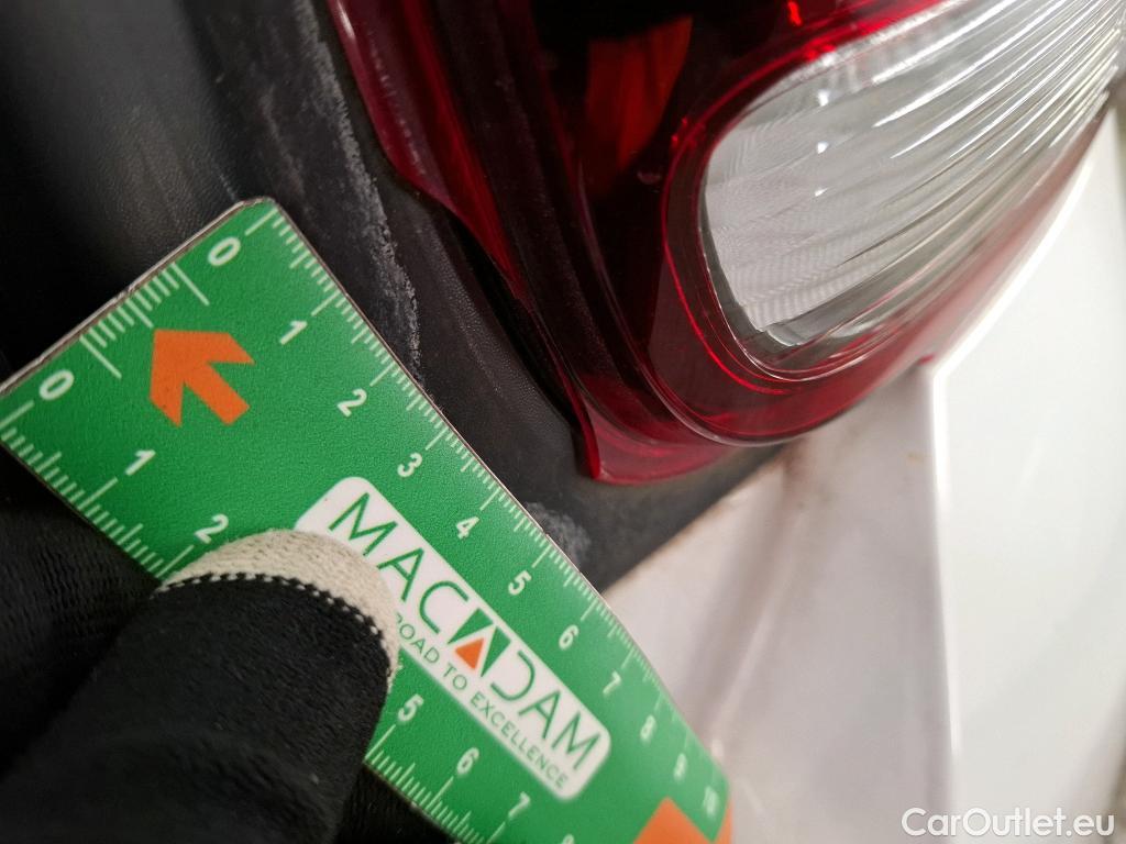  Citroen  C3  Société Feel Nav 1.5 BlueHDI 100CV BVM5 E6dT #2