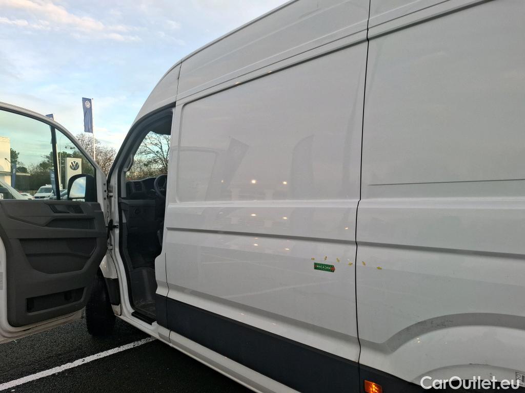  Volkswagen  Crafter  Fourgon Fourgon 35 mittlerer Radstand mit Hochdach FWD 2.0 140CV BVM6 #5