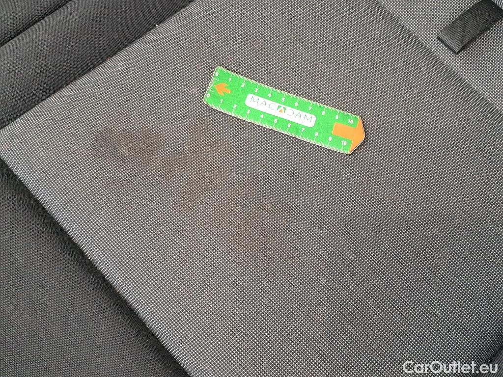  Volkswagen  Crafter  Fourgon Fourgon 35 mittlerer Radstand mit Hochdach FWD 2.0 140CV BVM6 #30