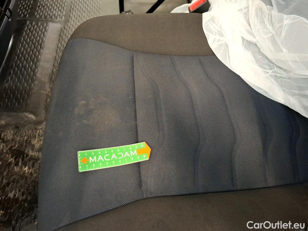  Iveco  Daily IVECO  VU 2p Châssis cabine (+)3.0 35S15 3450 LEAF #3