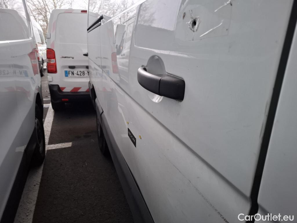  Renault  Master RENAULT  / 2019 / 4P / Fourgon tôlé FG Tr GCF F3500 L2H2 Blue dCi 145 EVIE #7