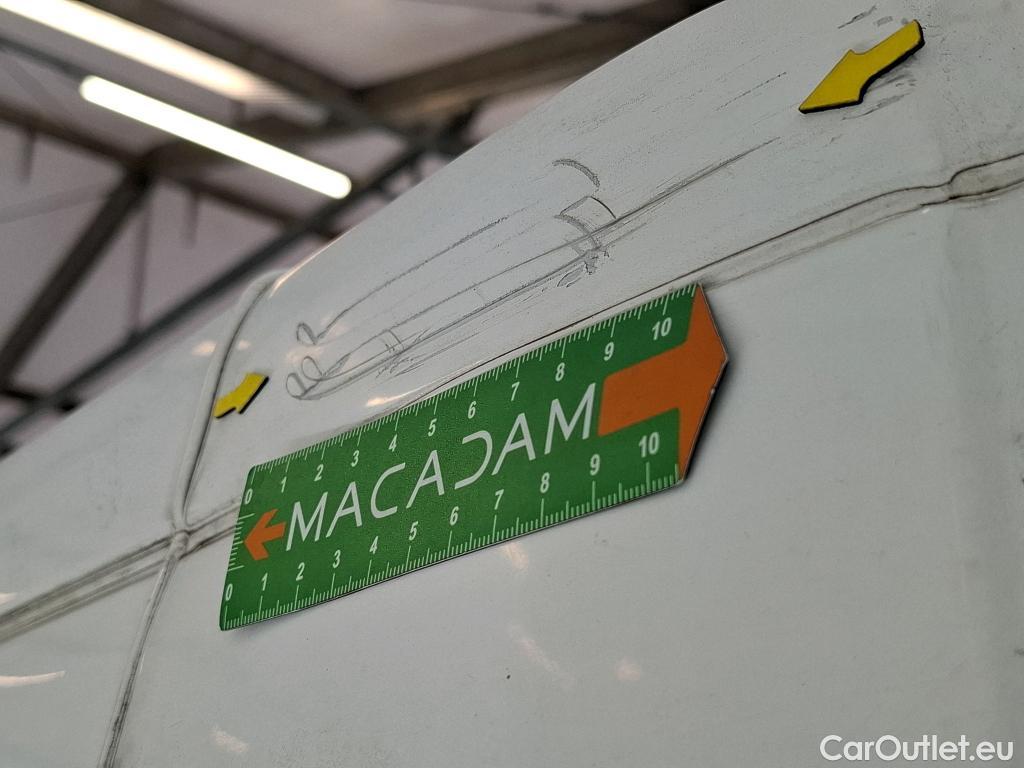  Citroen  Jumper CITROEN  / 2014 / 4P / Fourgon tôlé 33 L1H1 BlueHDi 110 BVM6 Club #33