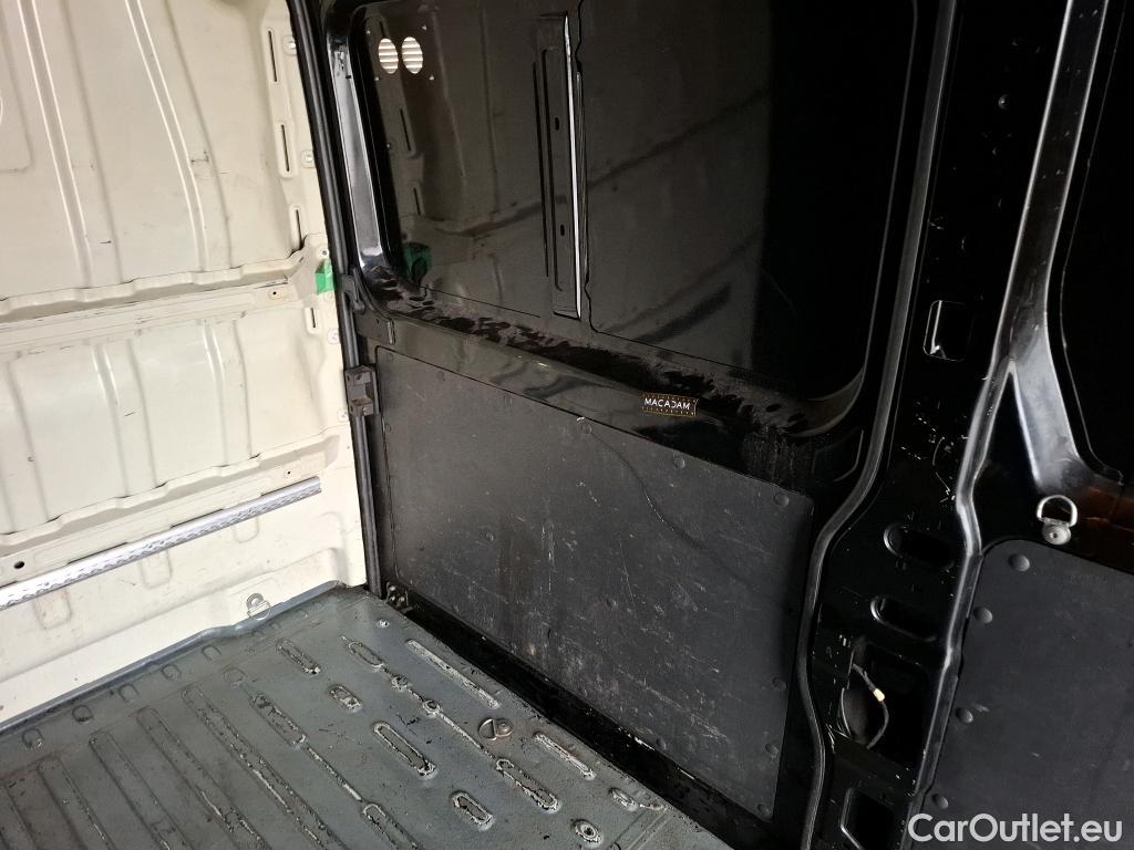  Citroen  Jumper CITROEN  VU 4p Fourgon 35 L3H2 BlueHDi 160 S&S BVM6 Business #50