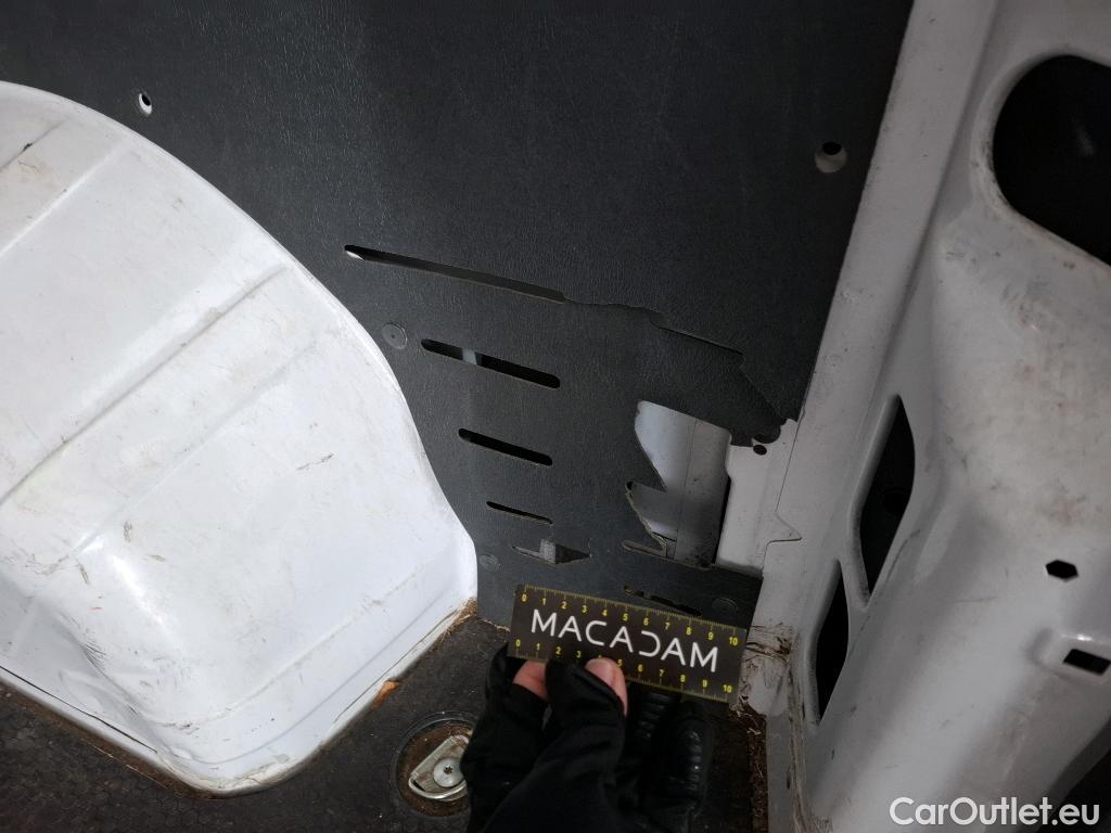  Fiat  Ducato FIAT  / 2014 / 4P / Fourgon tôlé 2.3 Multijet 120 3.5 L H3 Pack #18