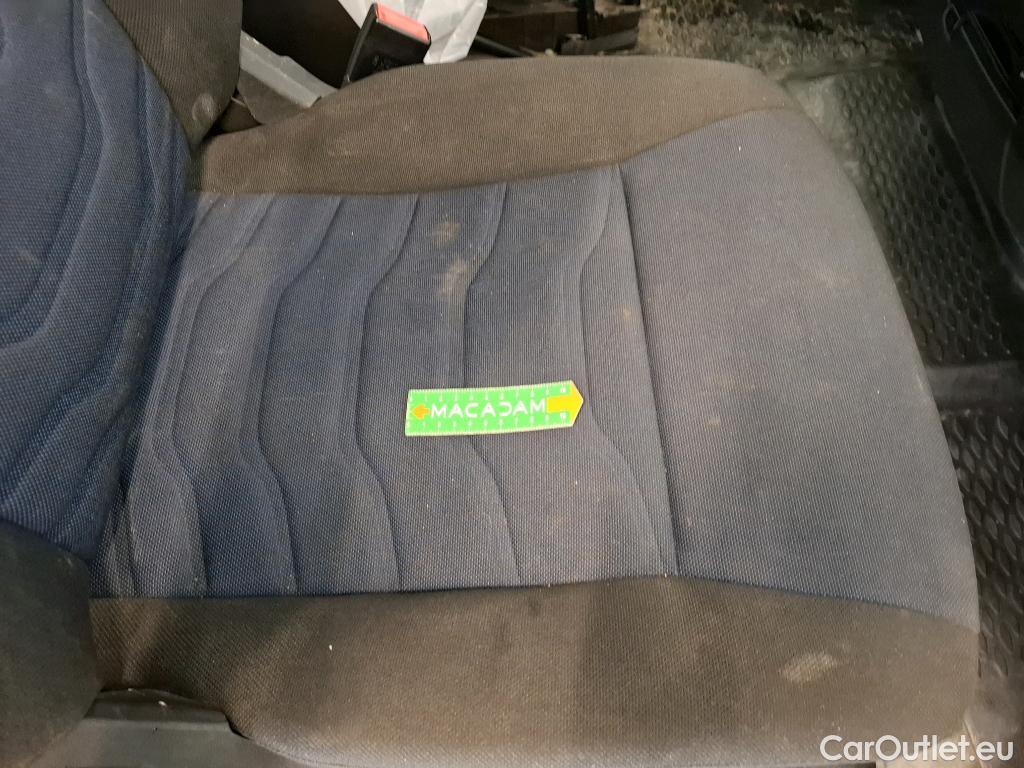  Iveco  Daily IVECO  VU 2p Châssis cabine (+)3.0 35S15 3450 LEAF #5