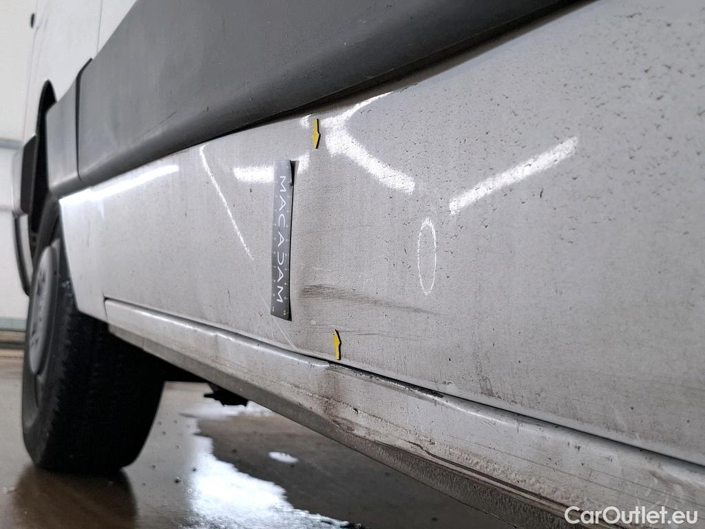  Renault  Master RENAULT  / 2019 / 4P / Fourgon tôlé FG Tr GCF F3500 L2H2 Blue dCi 145 EVIE #2