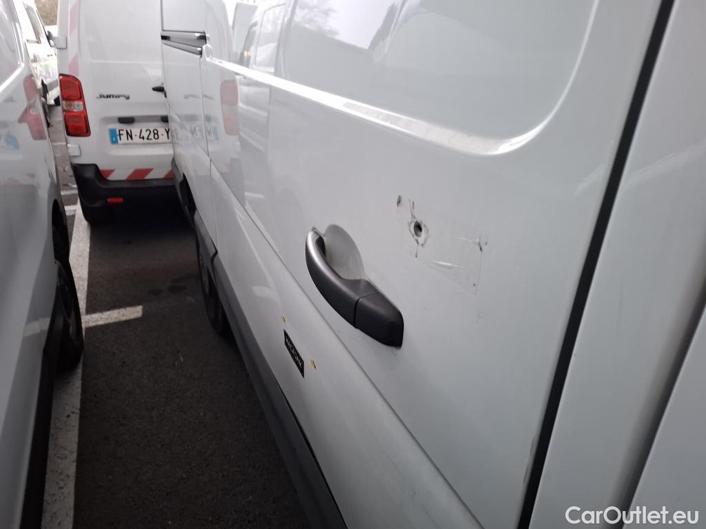  Renault  Master RENAULT  / 2019 / 4P / Fourgon tôlé FG Tr GCF F3500 L2H2 Blue dCi 145 EVIE #8