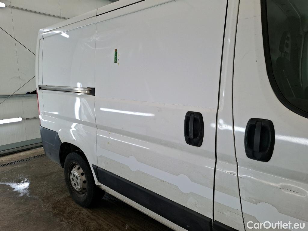  Citroen  Jumper CITROEN  / 2014 / 4P / Fourgon tôlé 33 L1H1 BlueHDi 110 BVM6 Club #42