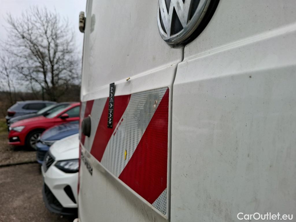  Volkswagen  Crafter  Fourgon Fourgon 35 mittlerer Radstand mit Hochdach FWD 2.0 140CV BVM6 #28