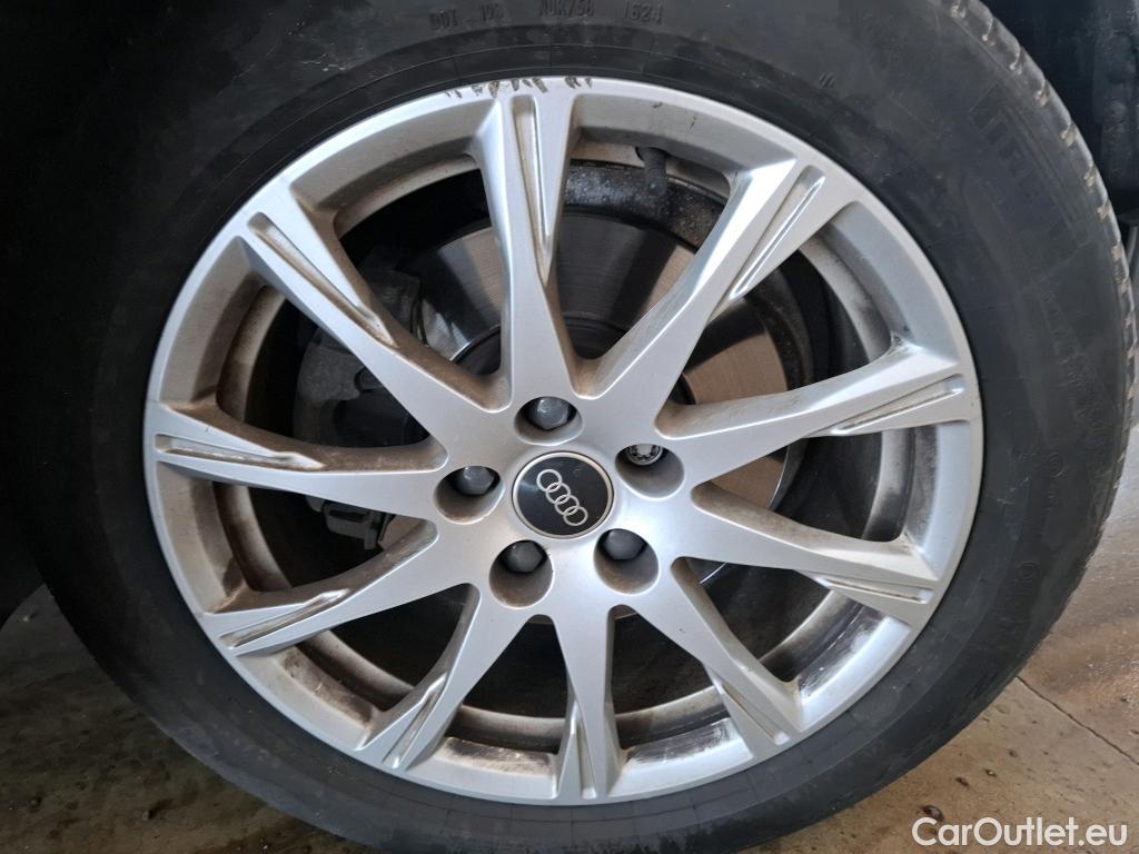  Audi  A4  Avant 35 TDI Business Line 2.0 TDI 165CV BVA7 E6d #7