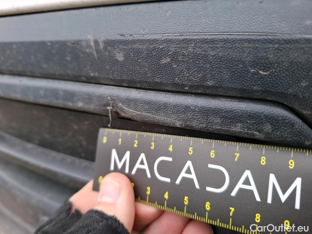  Volkswagen  Crafter  Fourgon Fourgon 35 mittlerer Radstand mit Hochdach FWD 2.0 140CV BVM6 #43