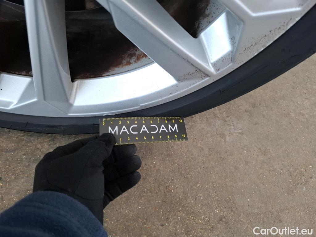  Audi  A3 AUDI  Sportback / 2020 / 5P / Berline 35 TFSI 150 MHEV S Tronic Business Line #12