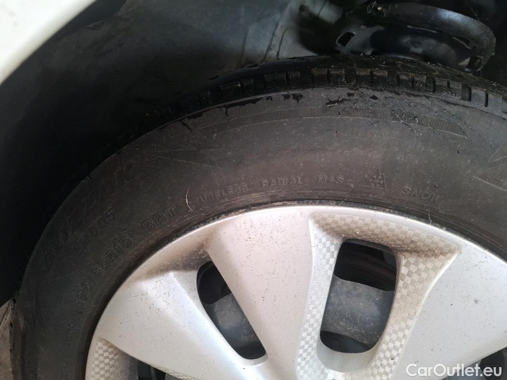  Citroen  C3  Feel Business 1.2 PureTech 80CV BVM5 E6d #28