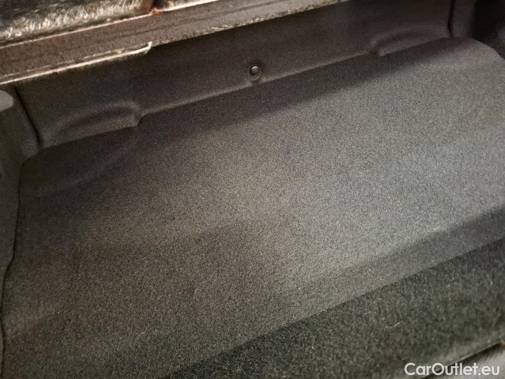  Bmw  Serie 1 BMW Série 1 / 2019 / 5P / Berline 116i DKG7 Business Design #10