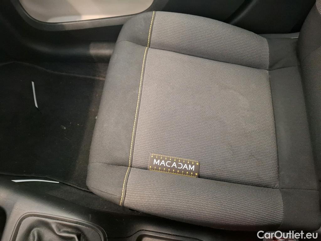  Citroen  C3  Feel Business 1.2 PureTech 80CV BVM5 E6d #42