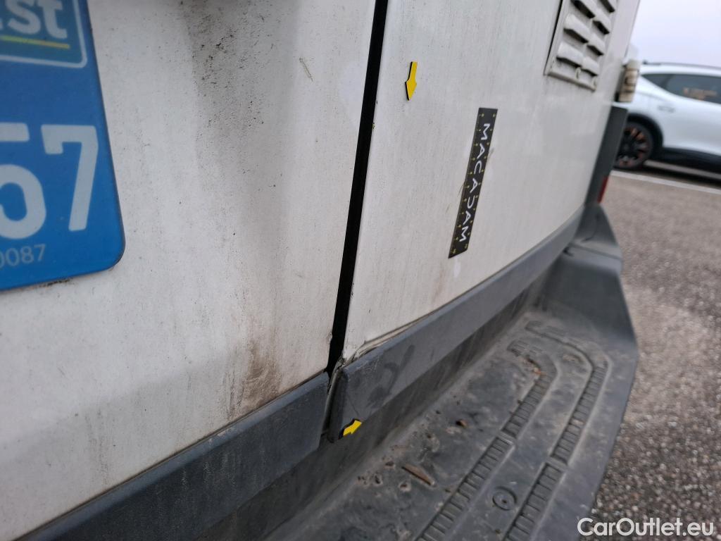  Volkswagen  Crafter  Fourgon Fourgon 35 mittlerer Radstand mit Hochdach FWD 2.0 140CV BVM6 #25