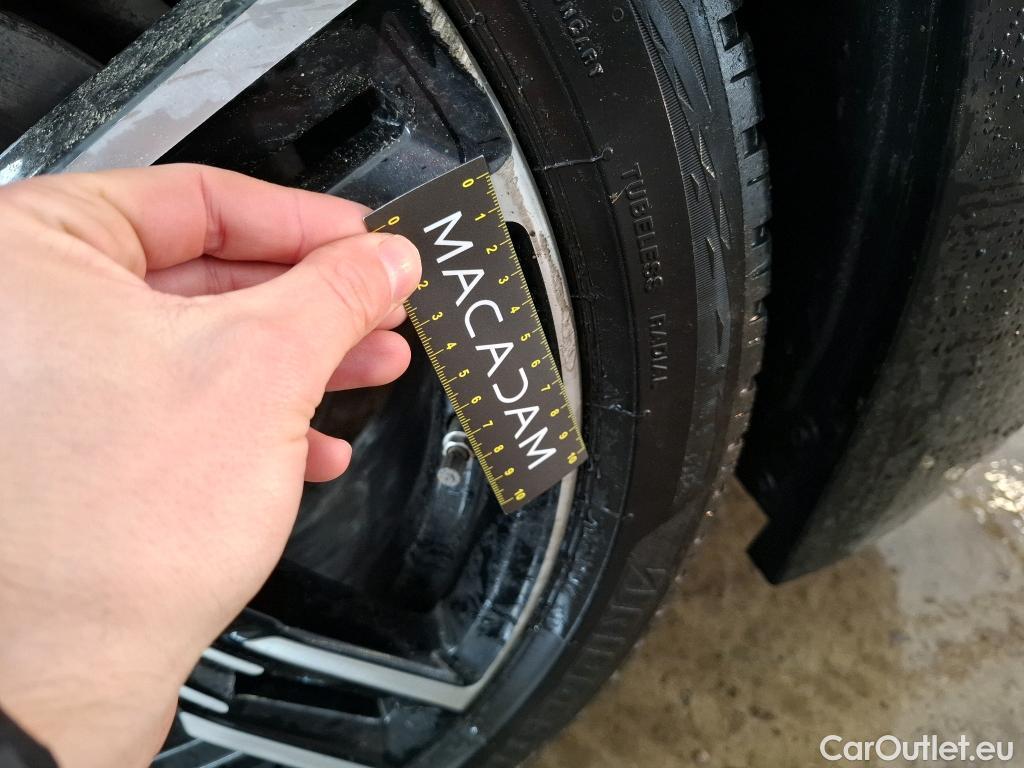  Bmw  Serie 3 Série 3 Touring 318 d M Sport 2.0 150CV BVA8 E6d #10