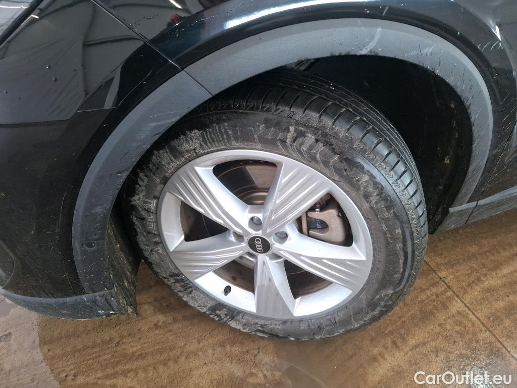  Audi  Q4 E-Tron  40 e-tron Executive 82kWh BVA #59