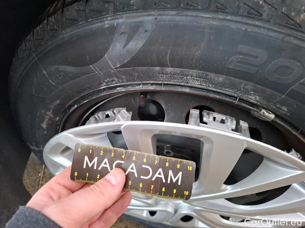  Citroen  Berlingo  Live M 1.2 PureTech 110CV BVM6 E6d #33