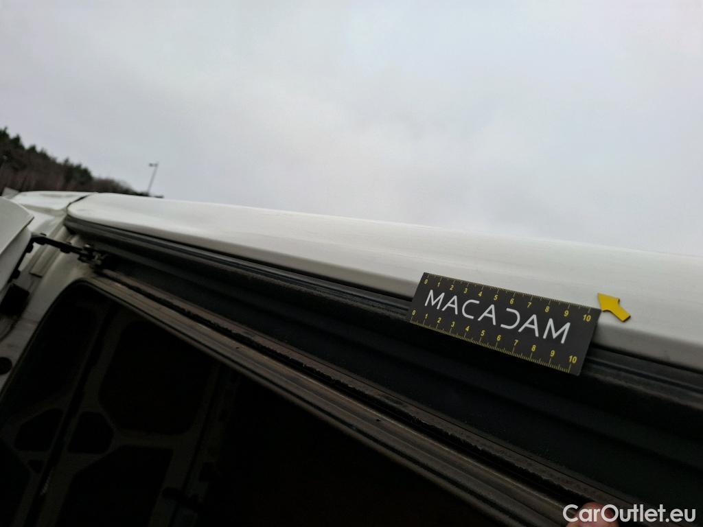  Volkswagen  Crafter  Fourgon Fourgon 35 mittlerer Radstand mit Hochdach FWD 2.0 140CV BVM6 #15