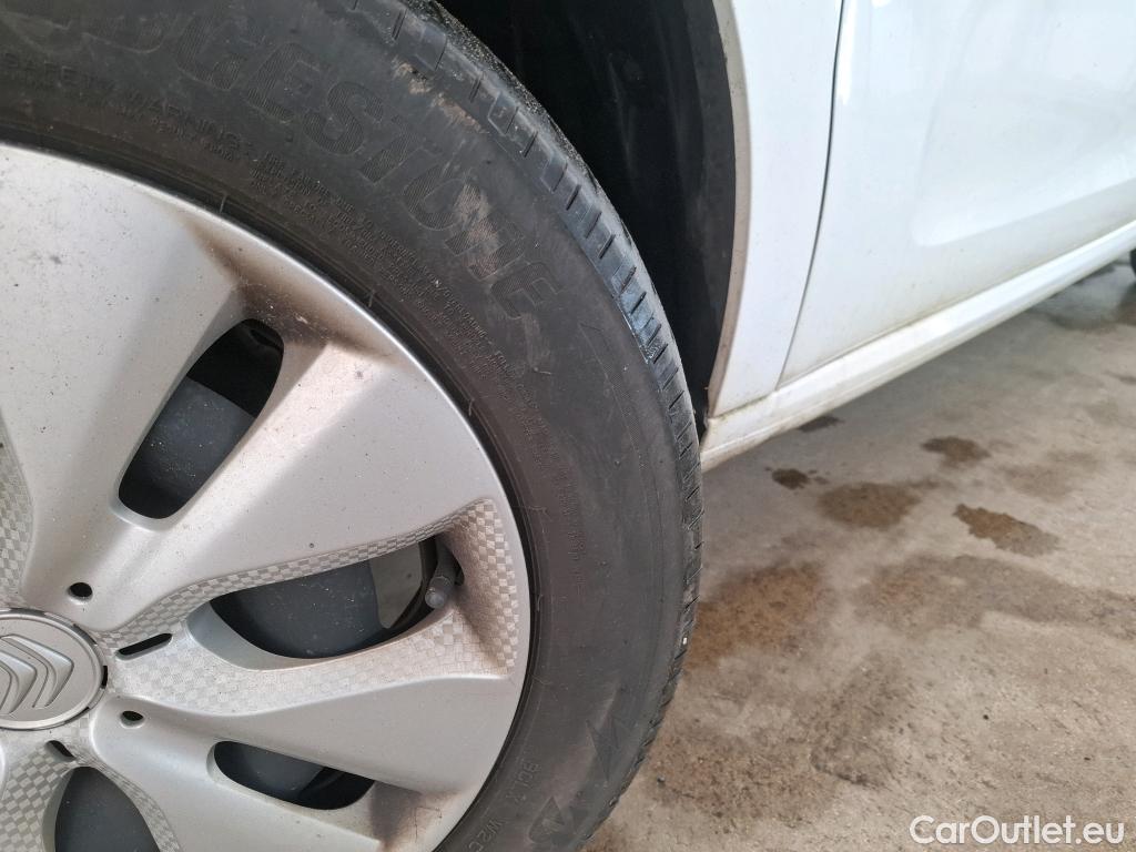  Citroen  C3  Feel Business 1.2 PureTech 80CV BVM5 E6d #25