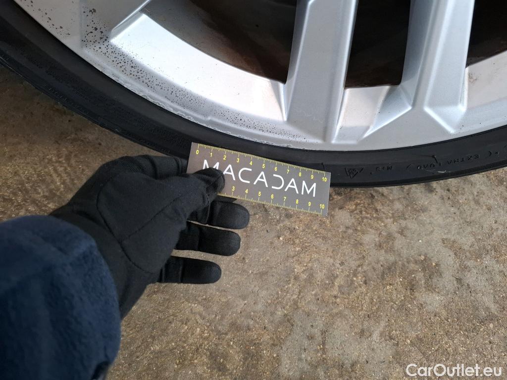  Audi  A3 AUDI  Sportback / 2020 / 5P / Berline 35 TFSI 150 MHEV S Tronic Business Line #26