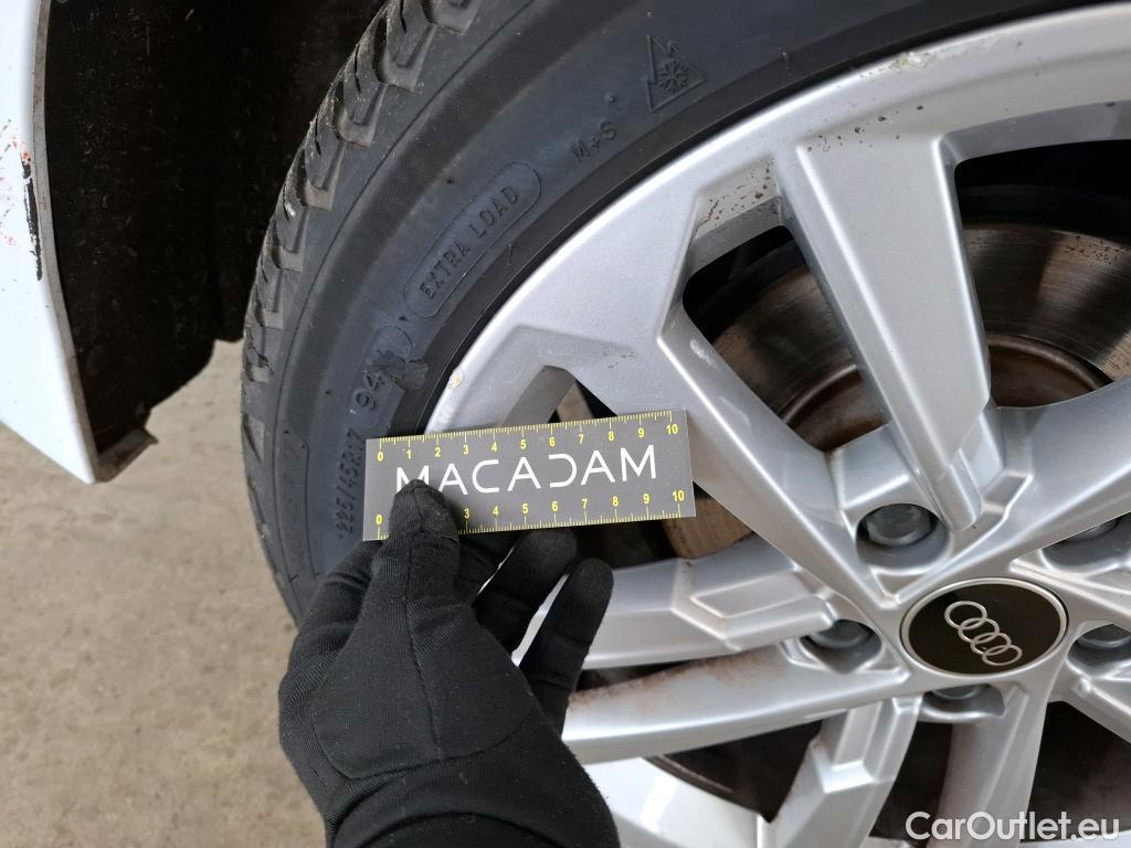  Audi  A3 AUDI  Sportback / 2020 / 5P / Berline 35 TFSI 150 MHEV S Tronic Business Line #8