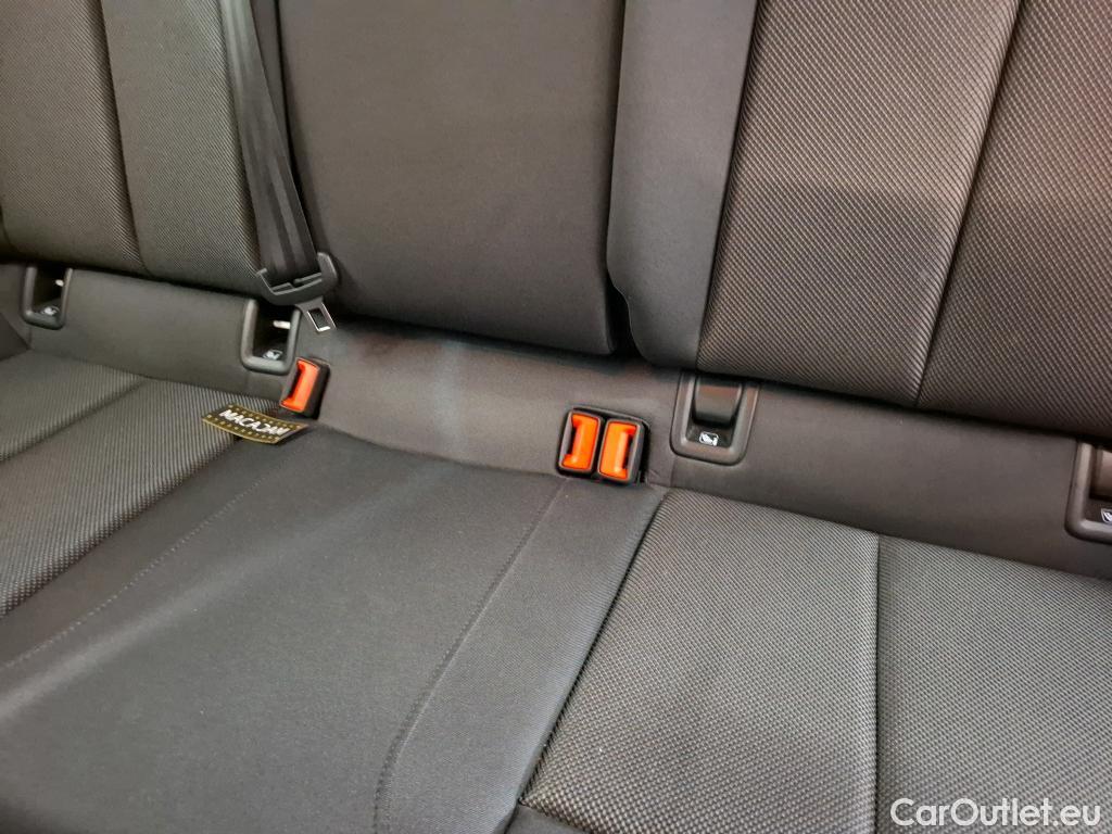  Audi  A3 AUDI  Sportback / 2020 / 5P / Berline 35 TFSI 150 MHEV S Tronic Business Line #43