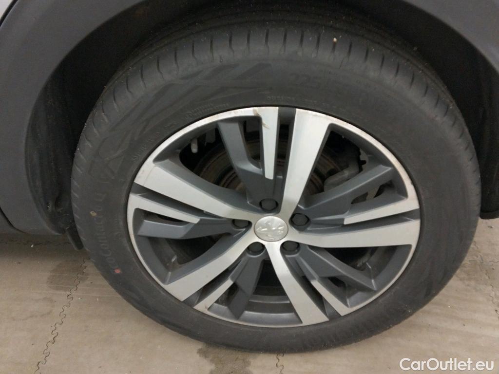  Peugeot  3008 PEUGEOT  / 2020 / 5P / todoterreno 1.5 BlueHDi 96kW S&S Allure Pack EAT8 #9