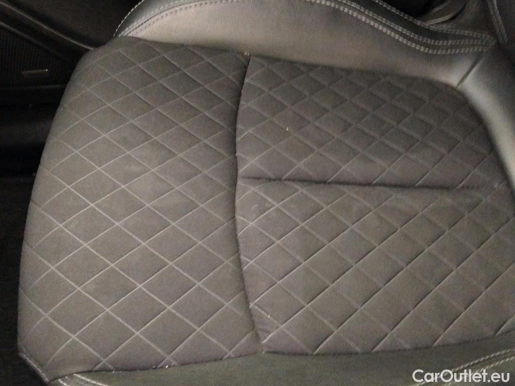  Renault  Kadjar RENAULT  / 2019 / 5P / crossover Zen Blue dCi 110kW (150CV) 4x4 #10