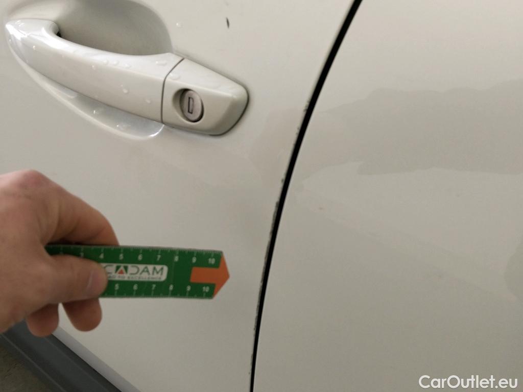  Peugeot  3008 PEUGEOT  / 2020 / 5P / todoterreno 1.5 BlueHDi 96kW (130CV) S&S Active Pack #8