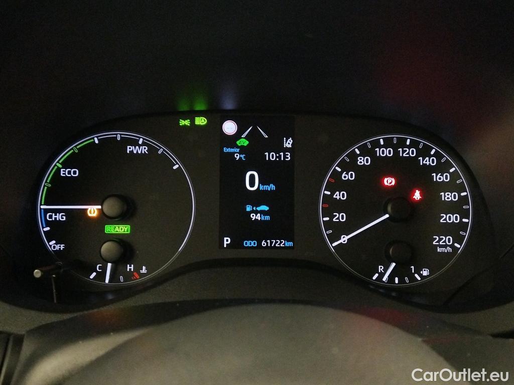  Toyota  Yaris TOYOTA  / 2020 / 5P / berlina con portón 1.5 120H Business Plus #19