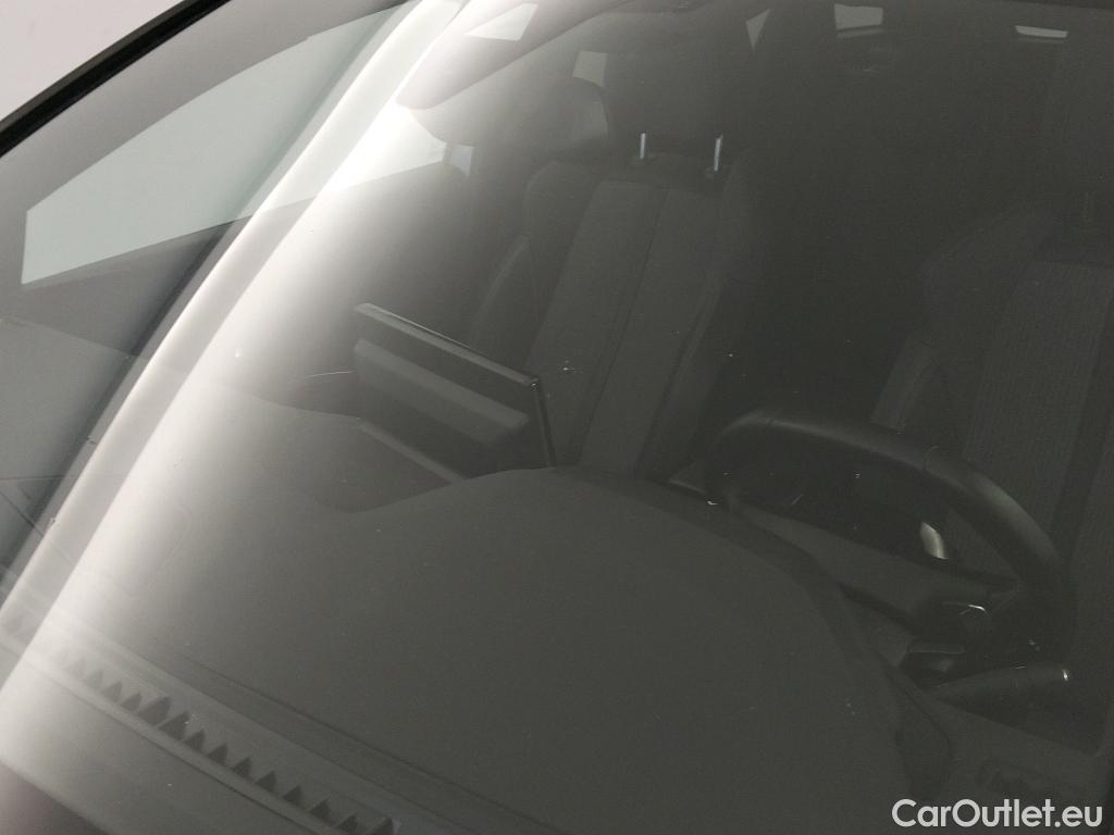  Peugeot  3008 PEUGEOT  / 2020 / 5P / todoterreno 1.5 BlueHDi 96kW S&S Allure Pack EAT8 #1