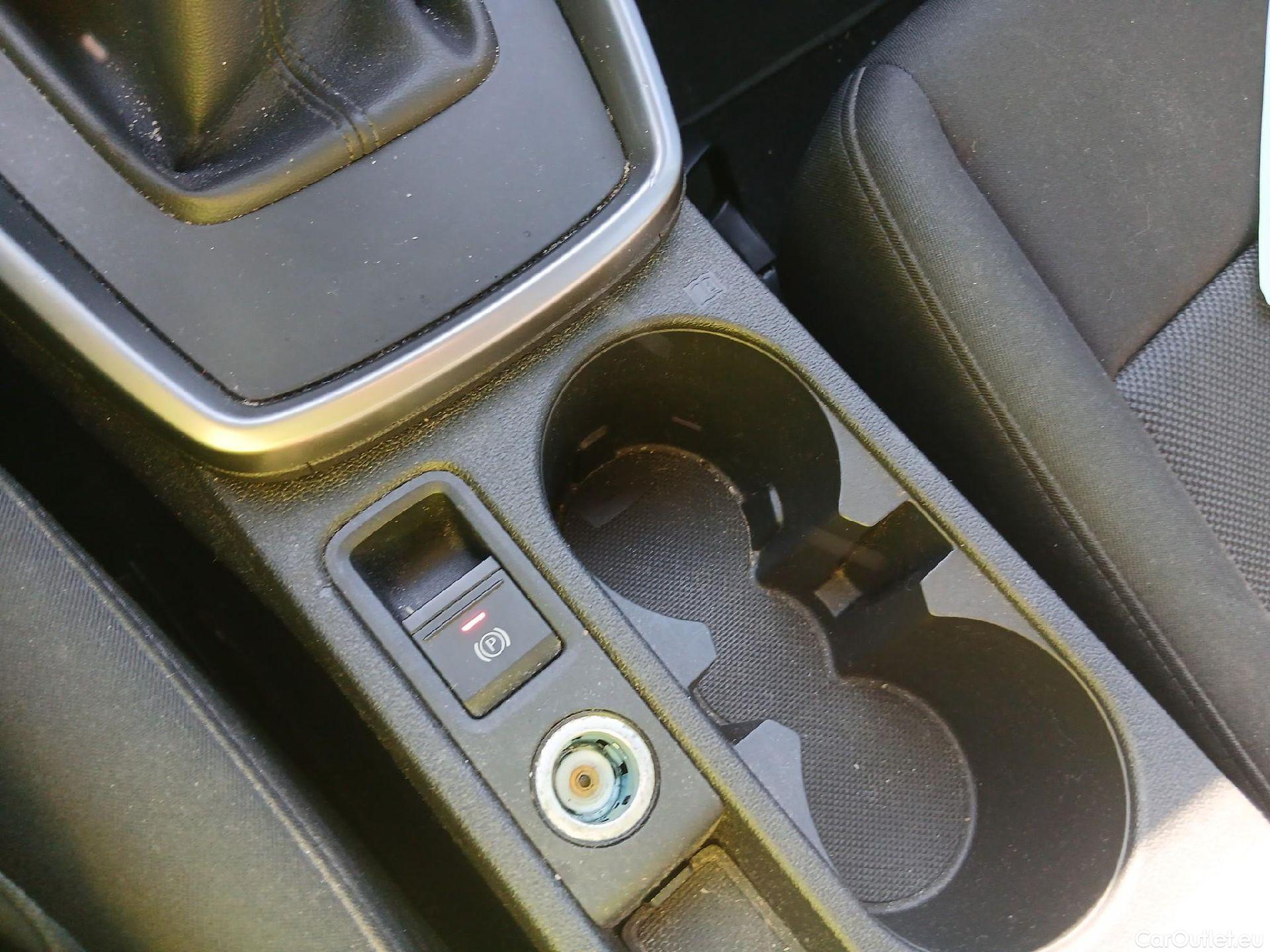  Audi  A3 AUDI  / 2020 / 5P / berlina con portón Sportback 30 TDI 85kW (116CV) #2