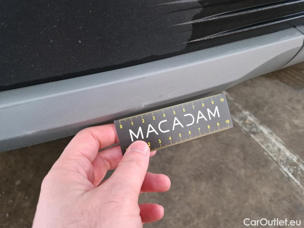  Hyundai  Konna Kona Business Hybrid 2WD 1.6 GDI 140CV BVA6 E6d #2