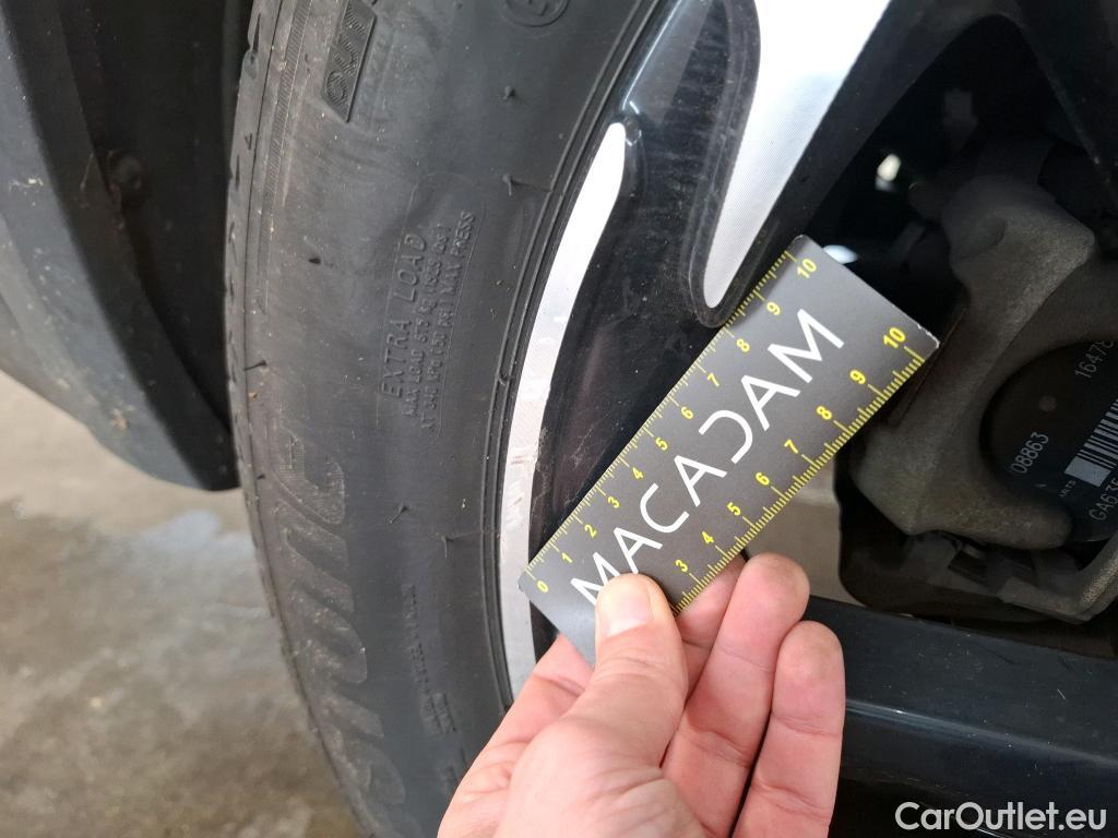  DS  DS7 DS DS 7 Crossback / 2017 / 5P / SUV BlueHDi 130 Auto PERFORMANCE Line + #5