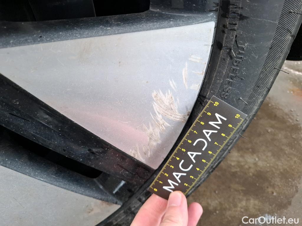  Hyundai   Ioniq Ioniq 6 Creative Electrique 77kWh BVA #16