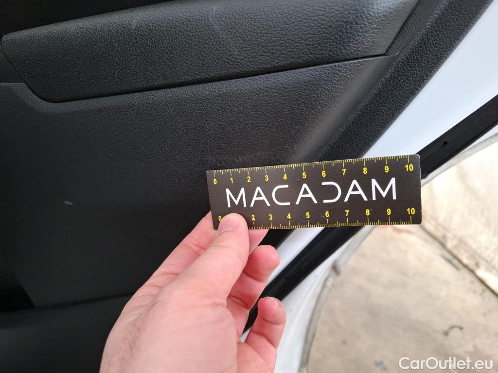  Hyundai  Konna Kona Business Hybrid 2WD 1.6 GDI 140CV BVA6 E6d #15