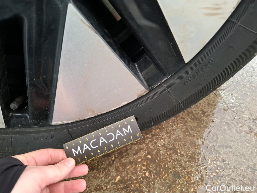  Hyundai   Ioniq Ioniq 6 Creative Electrique 77kWh BVA #27