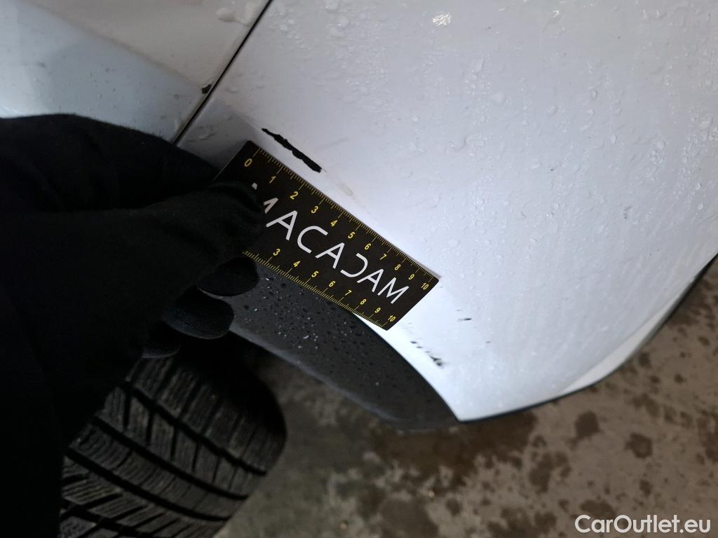  Hyundai  Tucson  Business Mild-Hybrid 2WD 1.6 CRDI 135CV BVA7 E6d #8