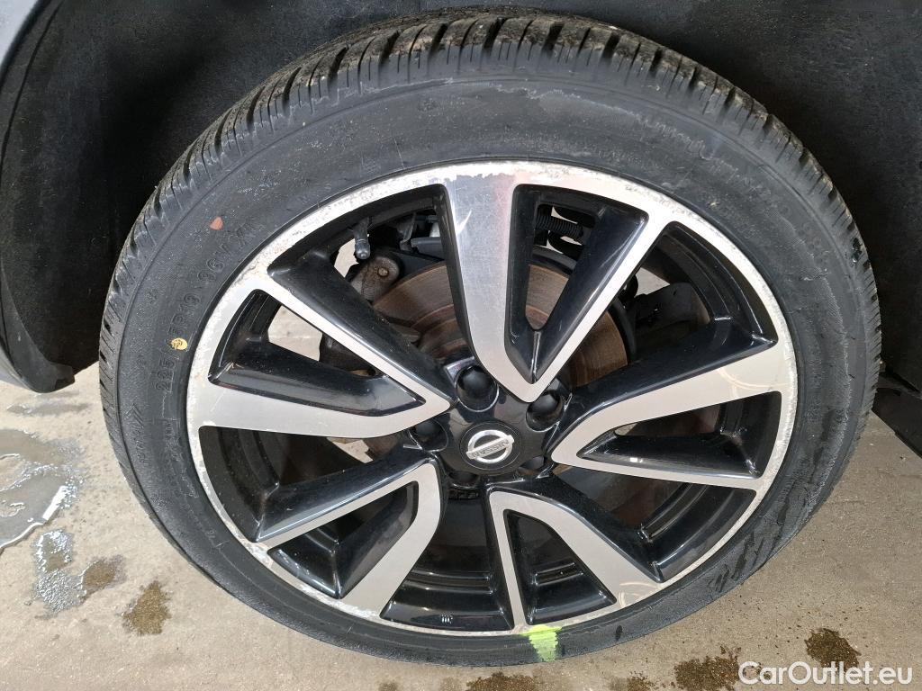  Nissan  Qashqai NISSAN  5p Crossover 1.2 DIG-T 115 Xtronic TEKNA #18